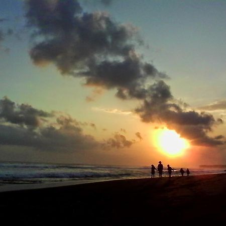 Ferienwohnung Kubu Kutus Canggu Exterior foto